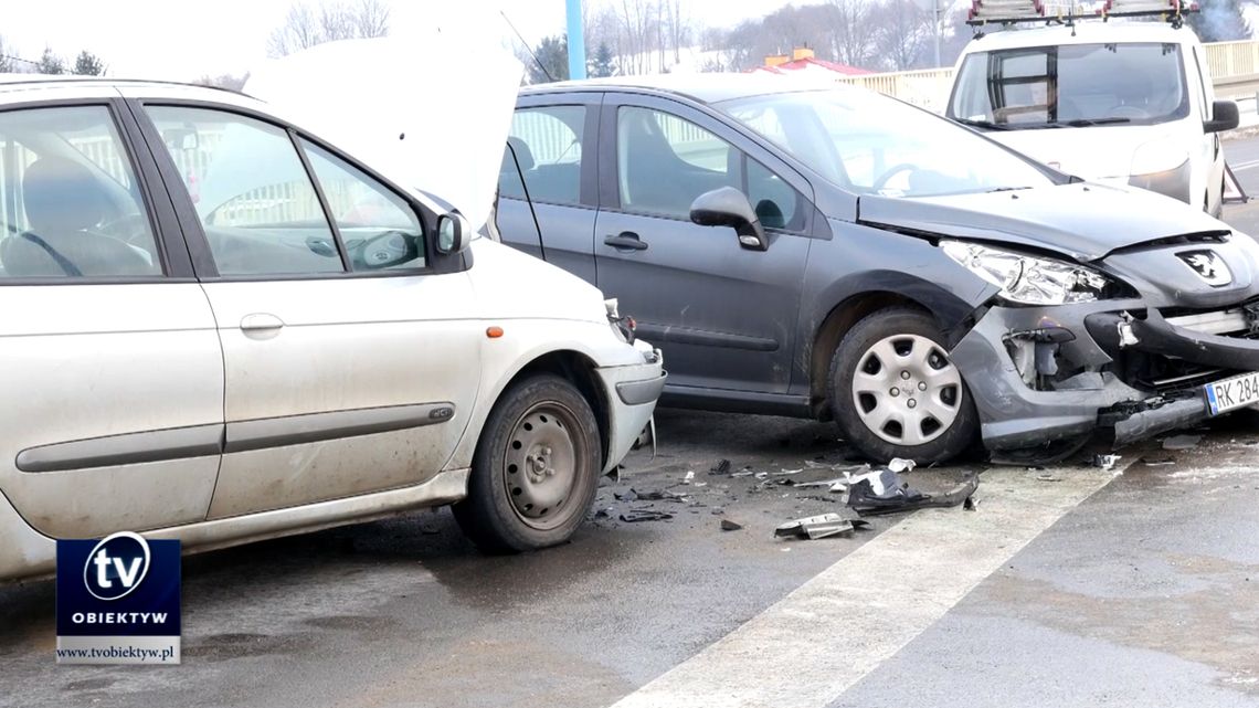 Wypadek na ulicy Konopnickiej w Krośnie. Ranna została kilkuletnia dziewczynka