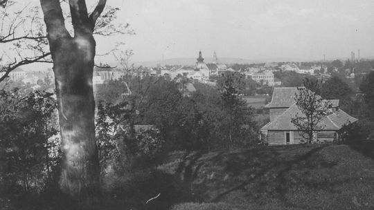 Widok  na Krosno. Źródło: Narodowe Archiwum Cyfrowe. Rok: 1931
